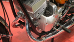 Le moteur bicylindre 2T de la 350 Bridgestone